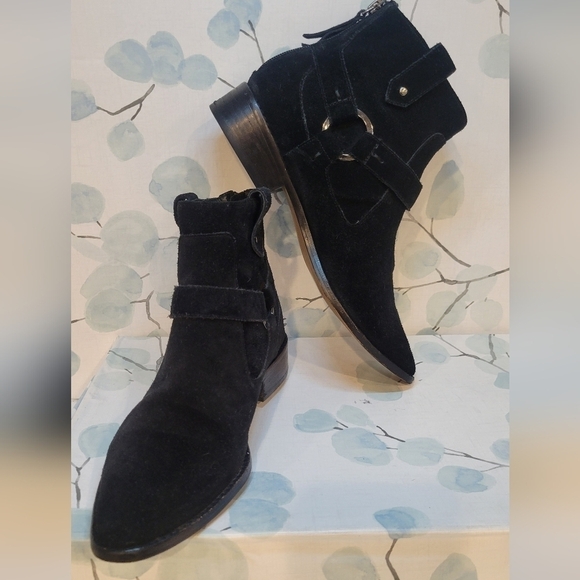 Rebecca Minkoff Jenni Suede Pointed Toe Booties 7.5M - Picture 4 of 10